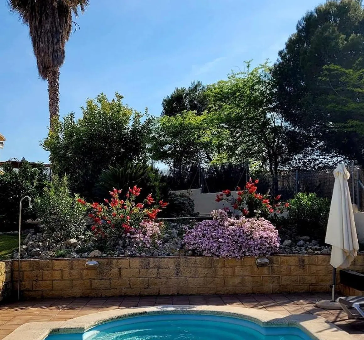 Bright Casa Els Cards Close To Sitges With Air Conditioning Puigmolto Holiday home