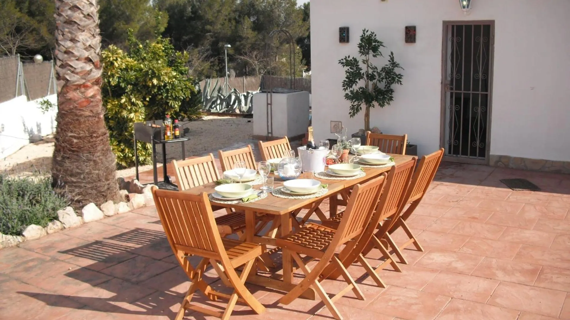 Holiday home Bright Casa Els Cards Close To Sitges With Air Conditioning Puigmolto